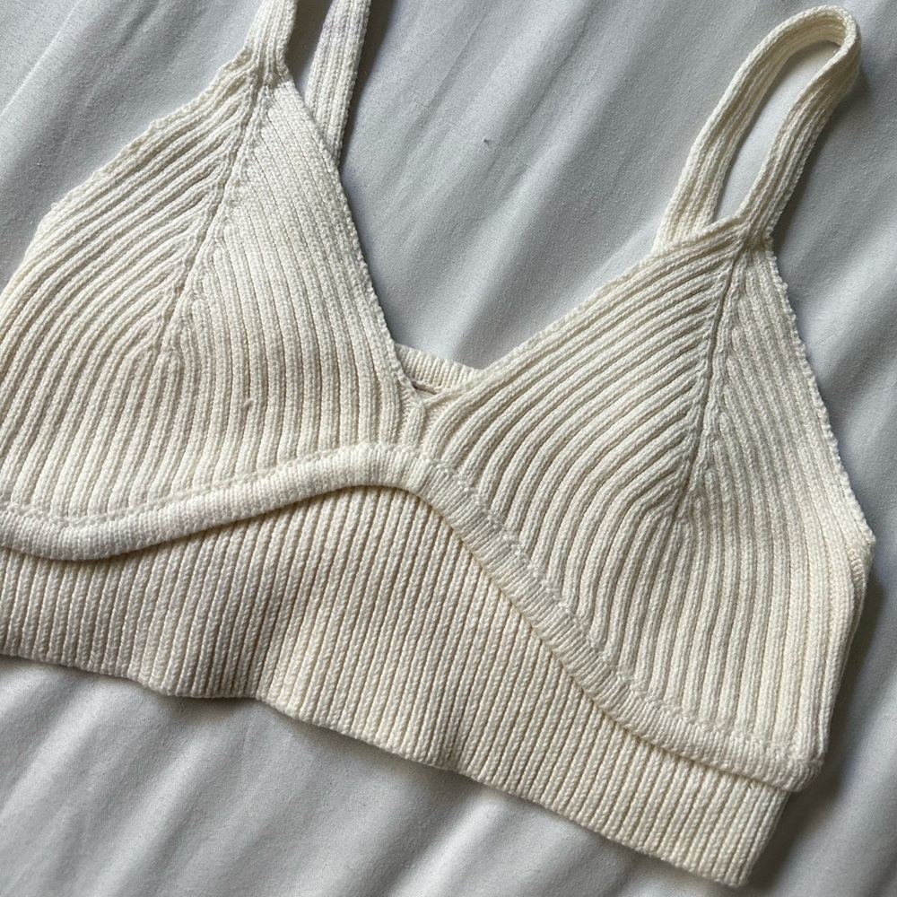 Knit top 🤍